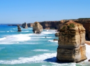 爱游戏官方-跨界风暴，尼日利亚足球强势晋级阿根廷，萨拉赫奇迹接管F1年度争冠赛