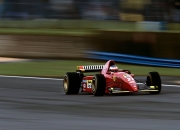 爱游戏官方-双线突围，从NBA关键战到F1新赛季的接管艺术