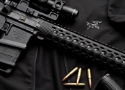 爱游戏体育-奥利维耶的璀璨之夜，NBA季后赛制胜表现铸就传奇