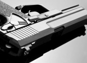 爱游戏官方-跨界的星光，当绿茵场燃起NBA季后赛之夜的烽火