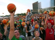 爱游戏入口-瑞士队惊险逆转立陶宛紧咬欧锦赛资格