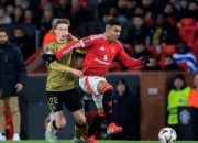 爱游戏娱乐-皇马欧冠出局后重返西甲联赛红魔连续领跑