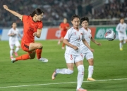 爱游戏tv-亚洲女足锦标赛中，中国队员获得最佳运动员称号