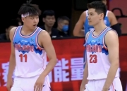 爱游戏官方入口-年轻球员表现亮眼，球场气氛热烈