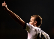 爱游戏APP-包含英格兰客场平局，卫冕冠军难现优势的词条