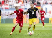 爱游戏APP-多特蒙德球员爆发进球狂潮，助球队获胜