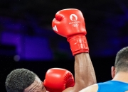 爱游戏APP-墨西哥拳击选手在比赛中尽显过人技艺