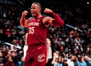 爱游戏官方-绿衫军实力爆发，击败对手稳居东部前列