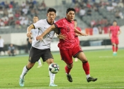 爱游戏tv-实力悬殊的球队在比赛中展现出顽强进攻