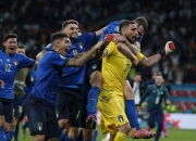 爱游戏APP-足坛瞩目的欧洲杯：每场比赛都有精彩看点