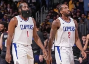 爱游戏在线-火箭客场击败马刺，哈登独拿分