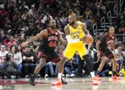 爱游戏-湖人逆转篮网，詹姆斯关键绝杀的简单介绍