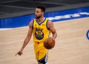 爱游戏大厅-NBA官方公布最新积分榜，悬念再起