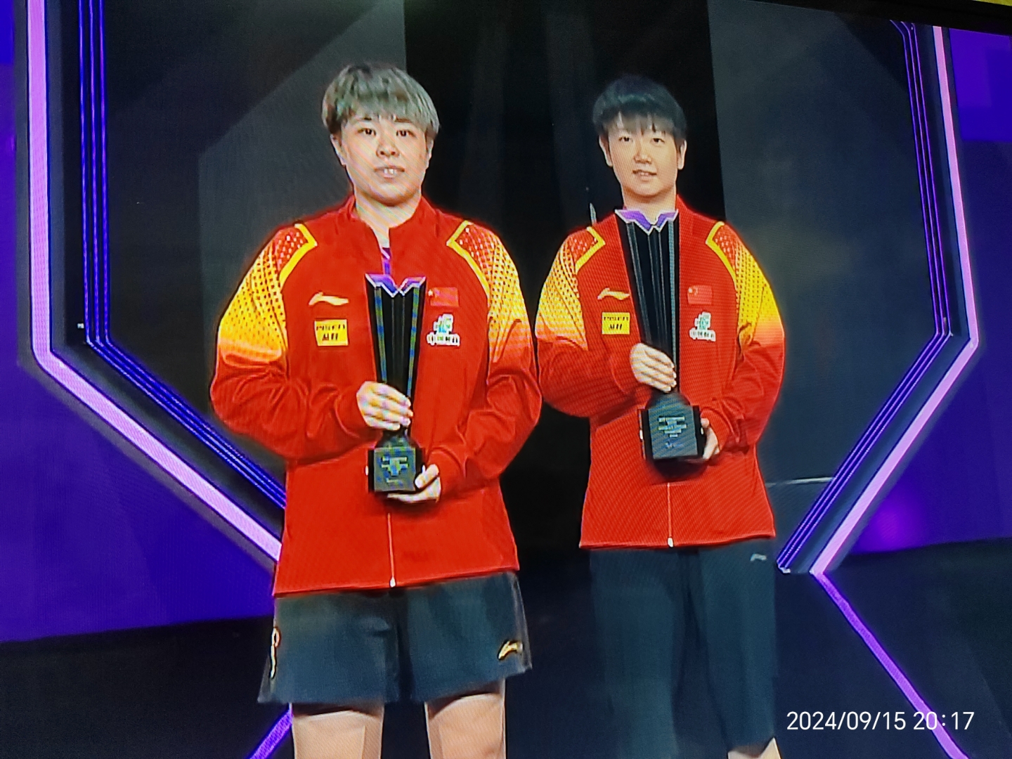 对阵势均力敌，比赛场面竞技火爆