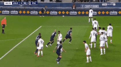 关于欧洲篮球榜首之争激烈升级,豪门球队互有胜负的信息 关于欧洲篮球榜首之争激烈升级,豪门球队互有胜负的信息