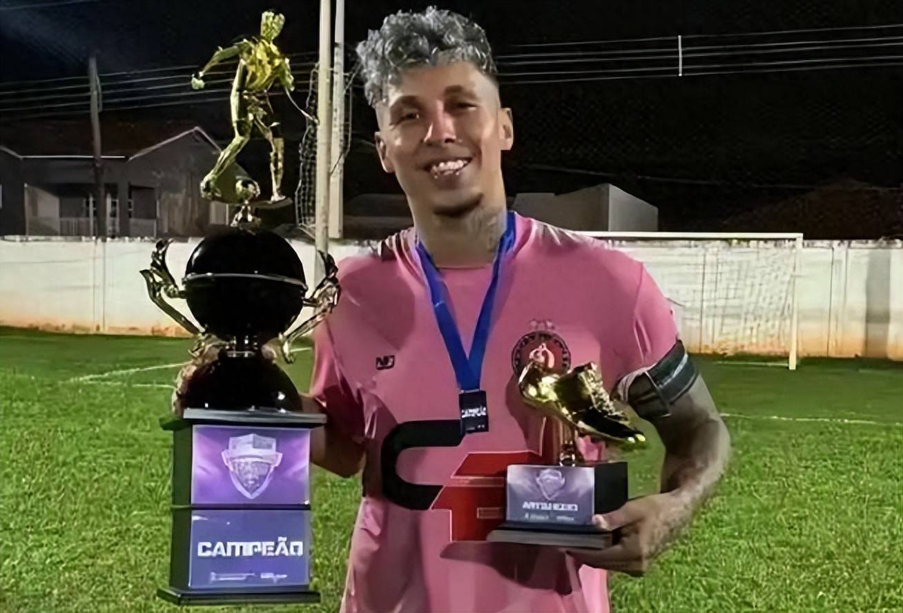 正在进行的欧洲足球联赛,引发球迷热议 正在进行的欧洲足球联赛,引发球迷热议