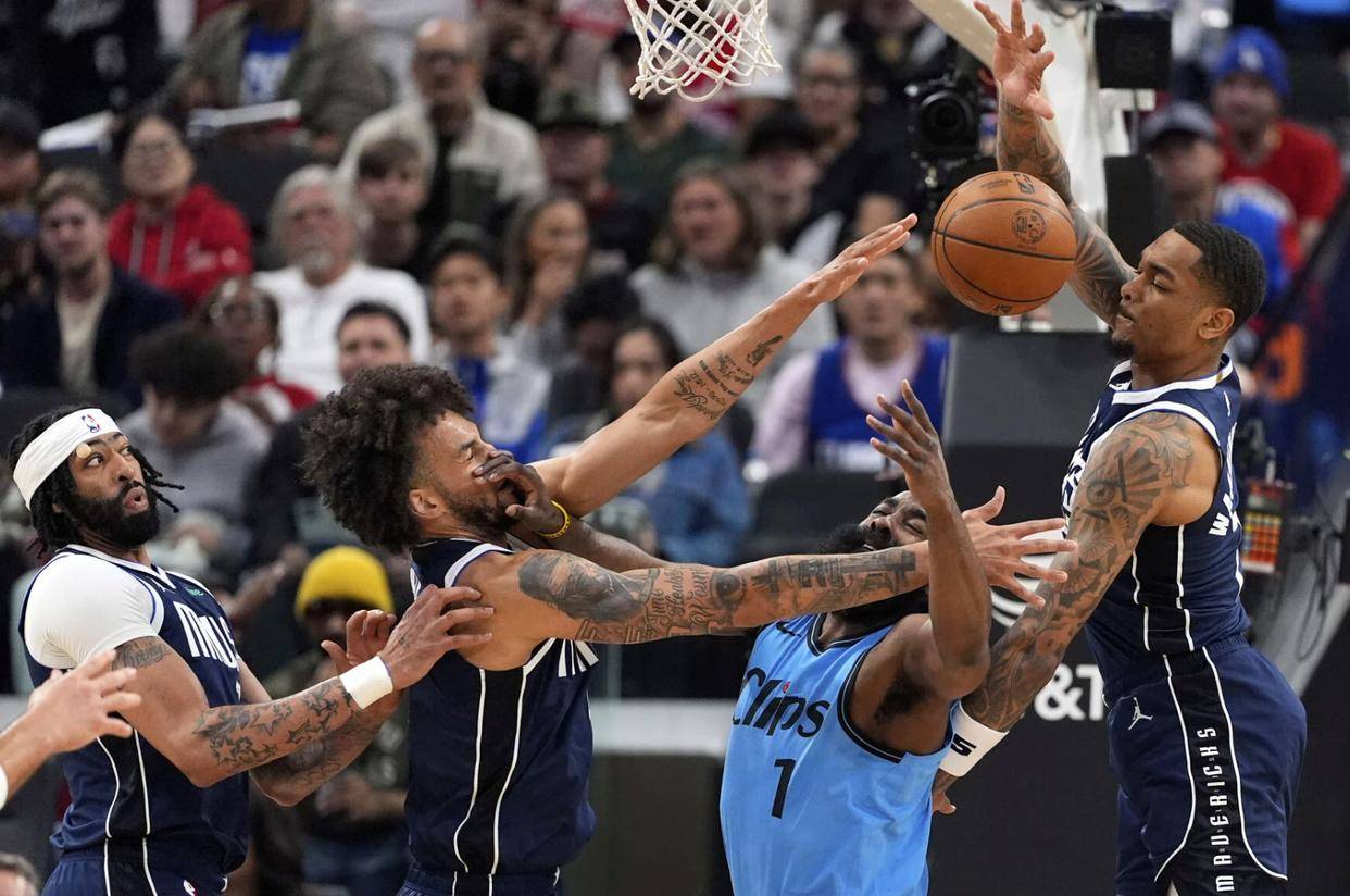 快船主场大胜独行侠取得胜利关键点的简单介绍 快船主场大胜独行侠取得胜利关键点的简单介绍