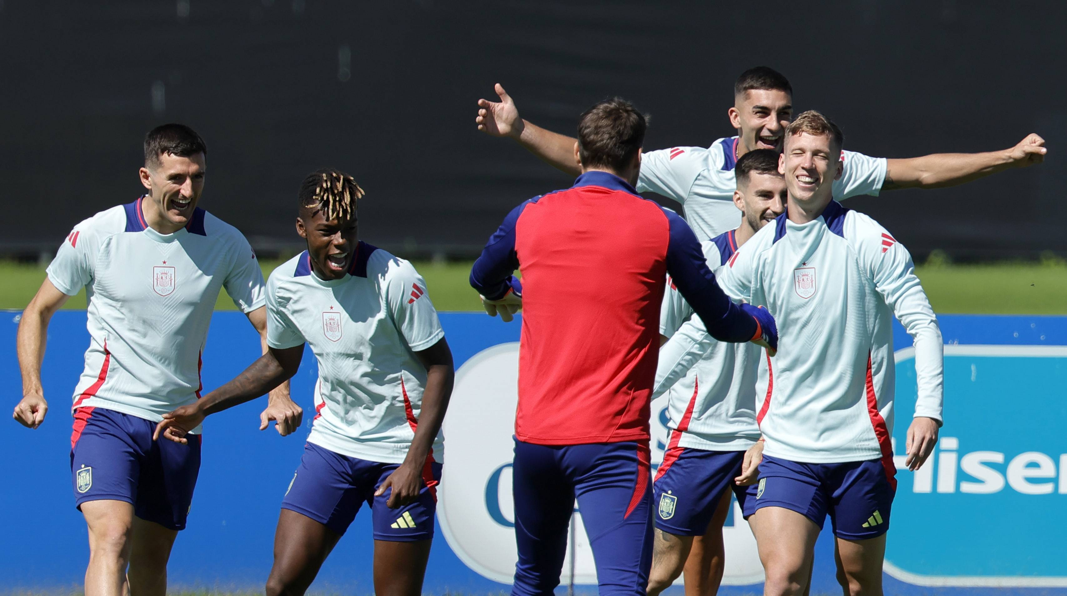 包含荷比四人一人战平苏格兰,欧锦赛首战需提升水平的词条 包含荷比四人一人战平苏格兰,欧锦赛首战需提升水平的词条