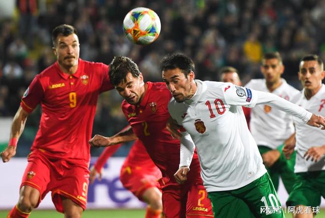 波兰队主场战胜匈牙利队，积分领先