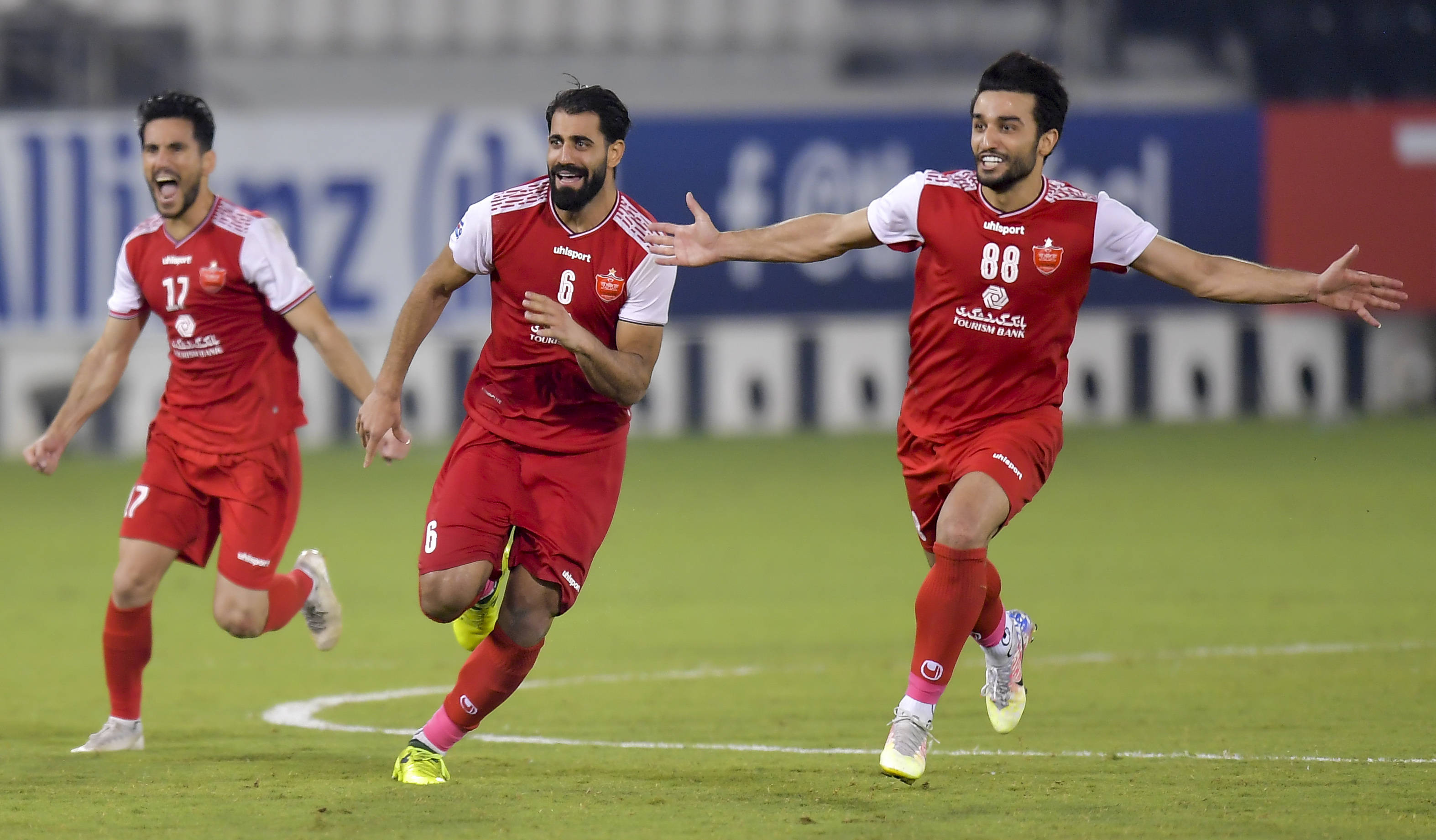 乌兹别克斯坦队雄心勃勃取胜的简单介绍 乌兹别克斯坦队雄心勃勃取胜的简单介绍