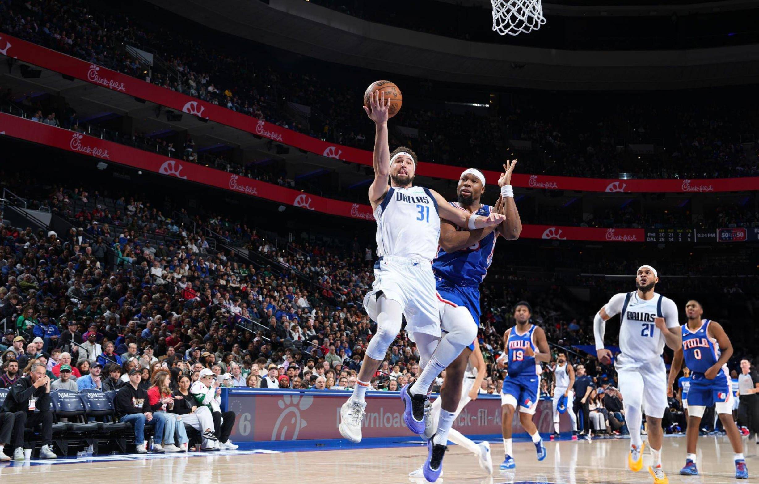 独行侠队惨遭惨败,陷入低谷 独行侠队惨遭惨败,陷入低谷