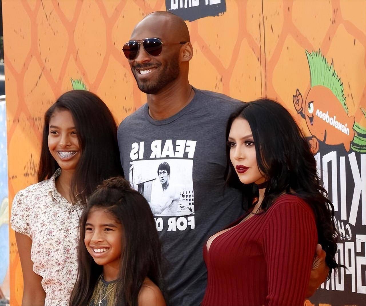 科比女儿成为篮球新秀,继承父亲衣钵 科比女儿成为篮球新秀,继承父亲衣钵