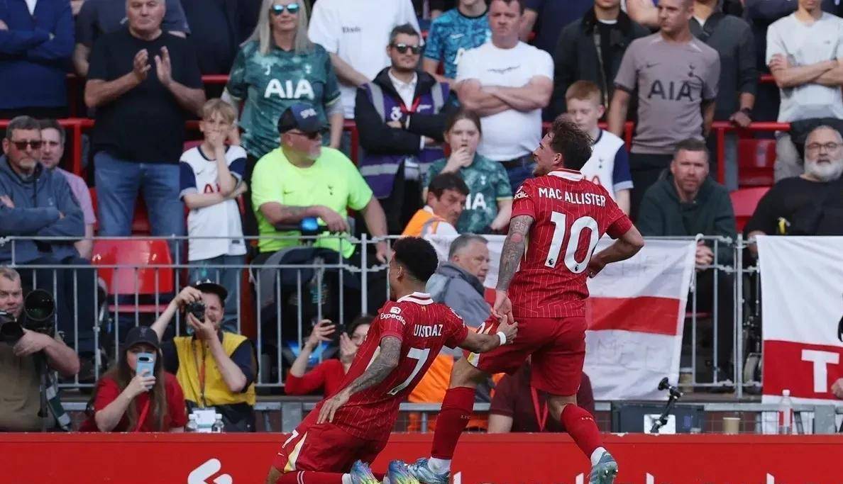 利物浦客场获胜,前四希望大增的简单介绍 利物浦客场获胜,前四希望大增的简单介绍