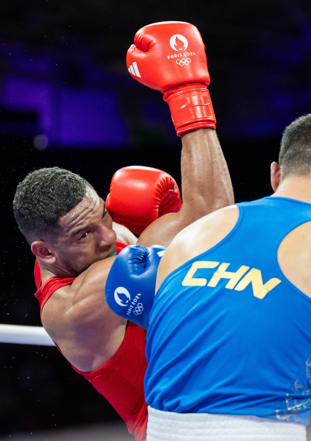 墨西哥拳击选手在比赛中尽显过人技艺 墨西哥拳击选手在比赛中尽显过人技艺