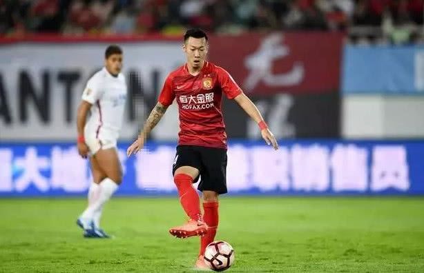 关于广州恒大球员比赛后反思失利取教训调整状态的信息 关于广州恒大球员比赛后反思失利取教训调整状态的信息