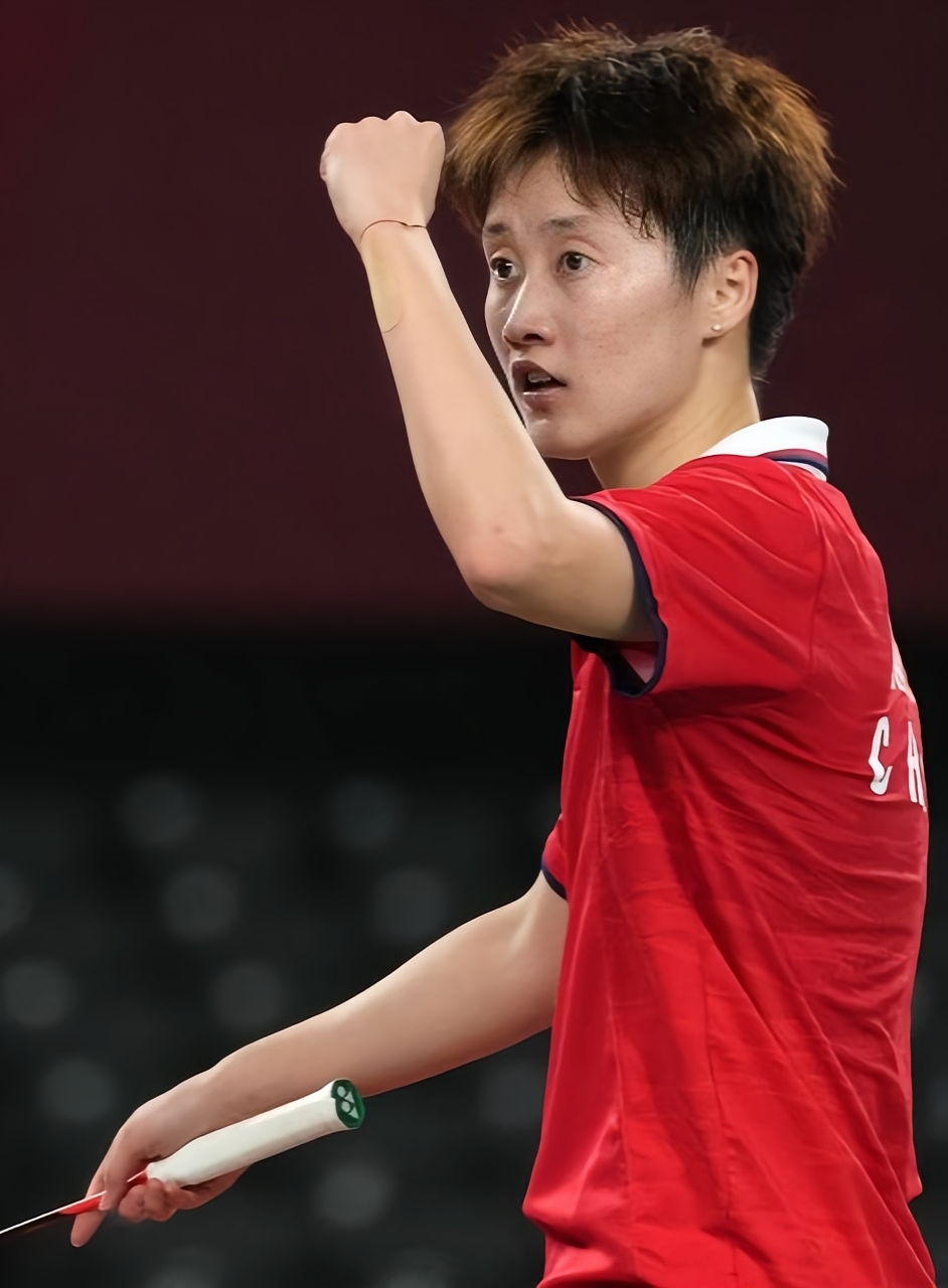 新加坡女足抢眼表现，晋级四强的简单介绍