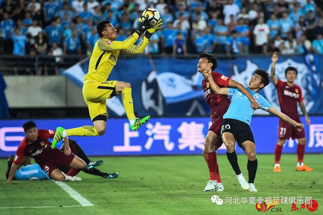 包含紧张一幕:大连一方迎战河北华夏的词条 包含紧张一幕:大连一方迎战河北华夏的词条