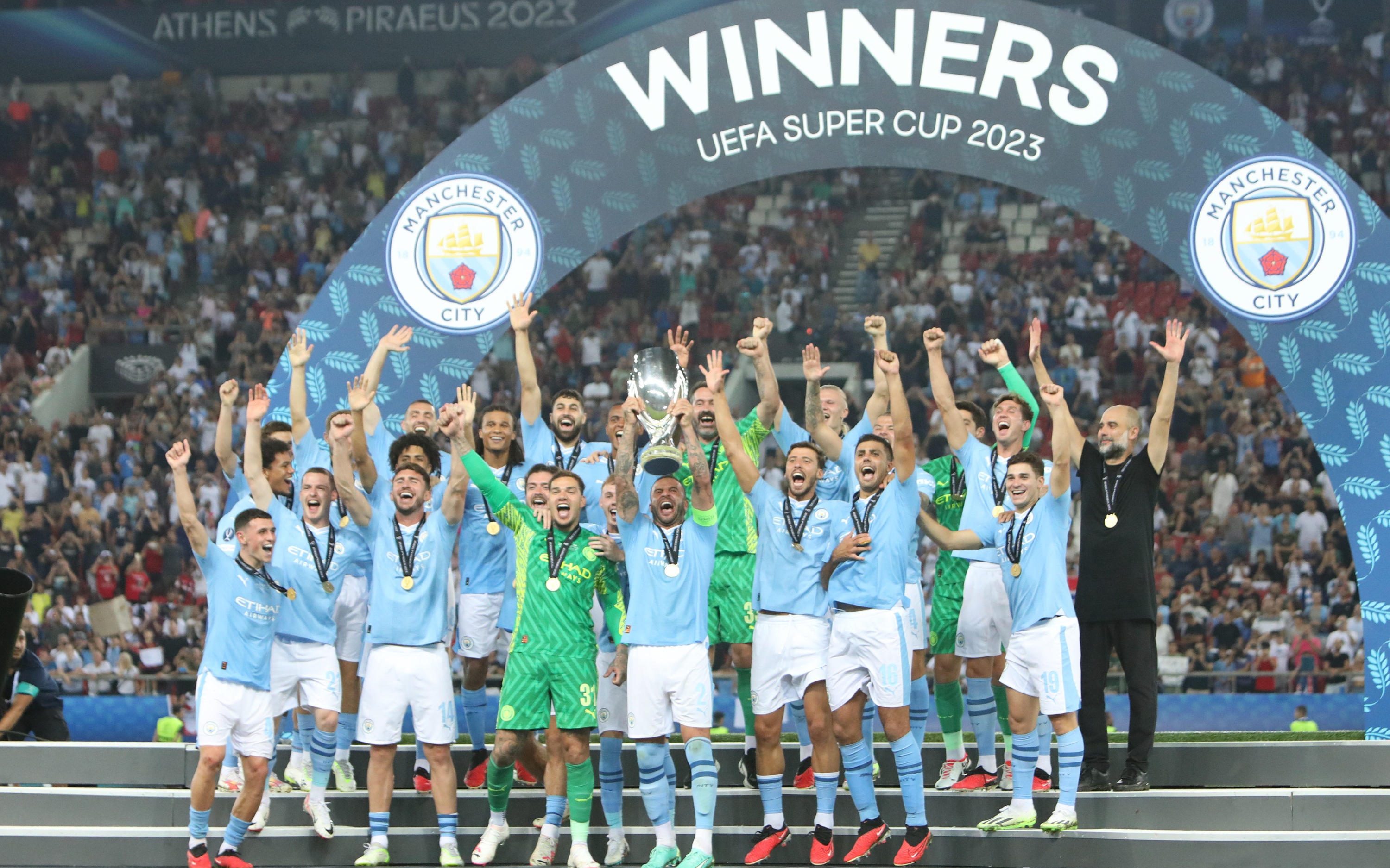 曼城攻势猛烈,轻松战胜对手 曼城攻势猛烈,轻松战胜对手