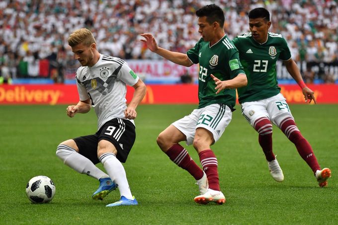 俄罗斯卫冕冠军，德国卫冕失利