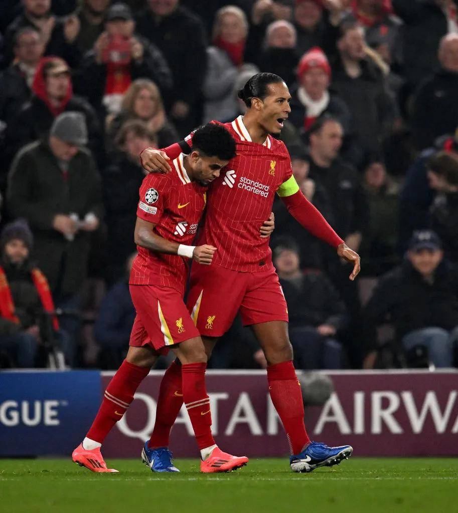 勒沃库森险胜巴黎,萨拉赫爆发神勇的简单介绍 勒沃库森险胜巴黎,萨拉赫爆发神勇的简单介绍