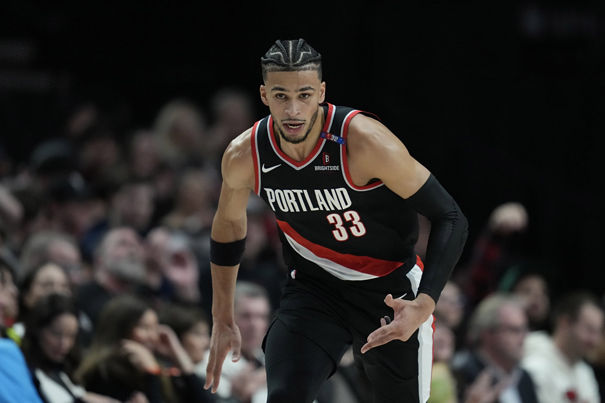 开拓者逆转魔术,取得宝贵胜利的简单介绍 开拓者逆转魔术,取得宝贵胜利的简单介绍