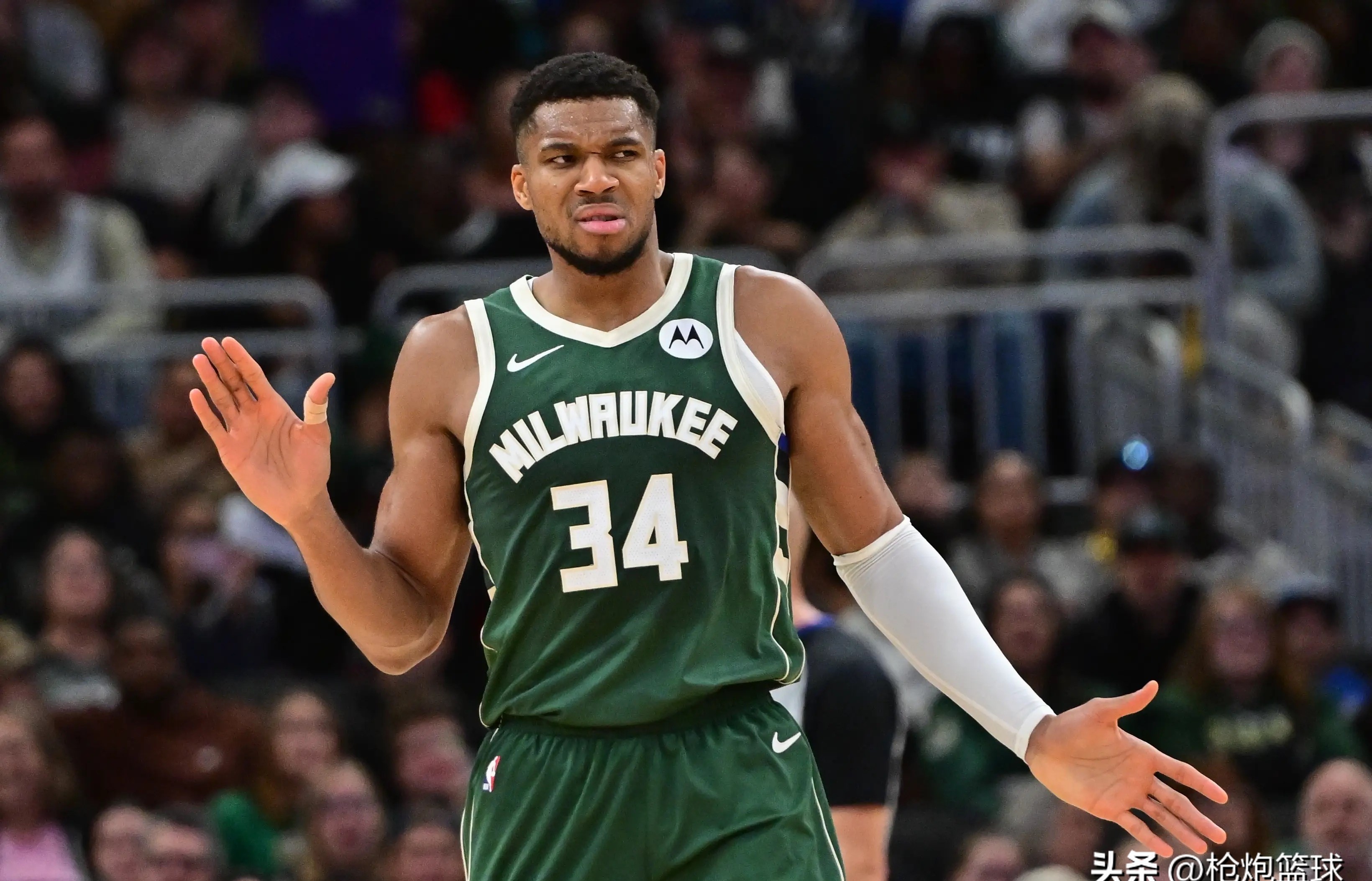 包含雄鹿击败篮网:字母哥发威,团队合作取胜的词条 包含雄鹿击败篮网:字母哥发威,团队合作取胜的词条