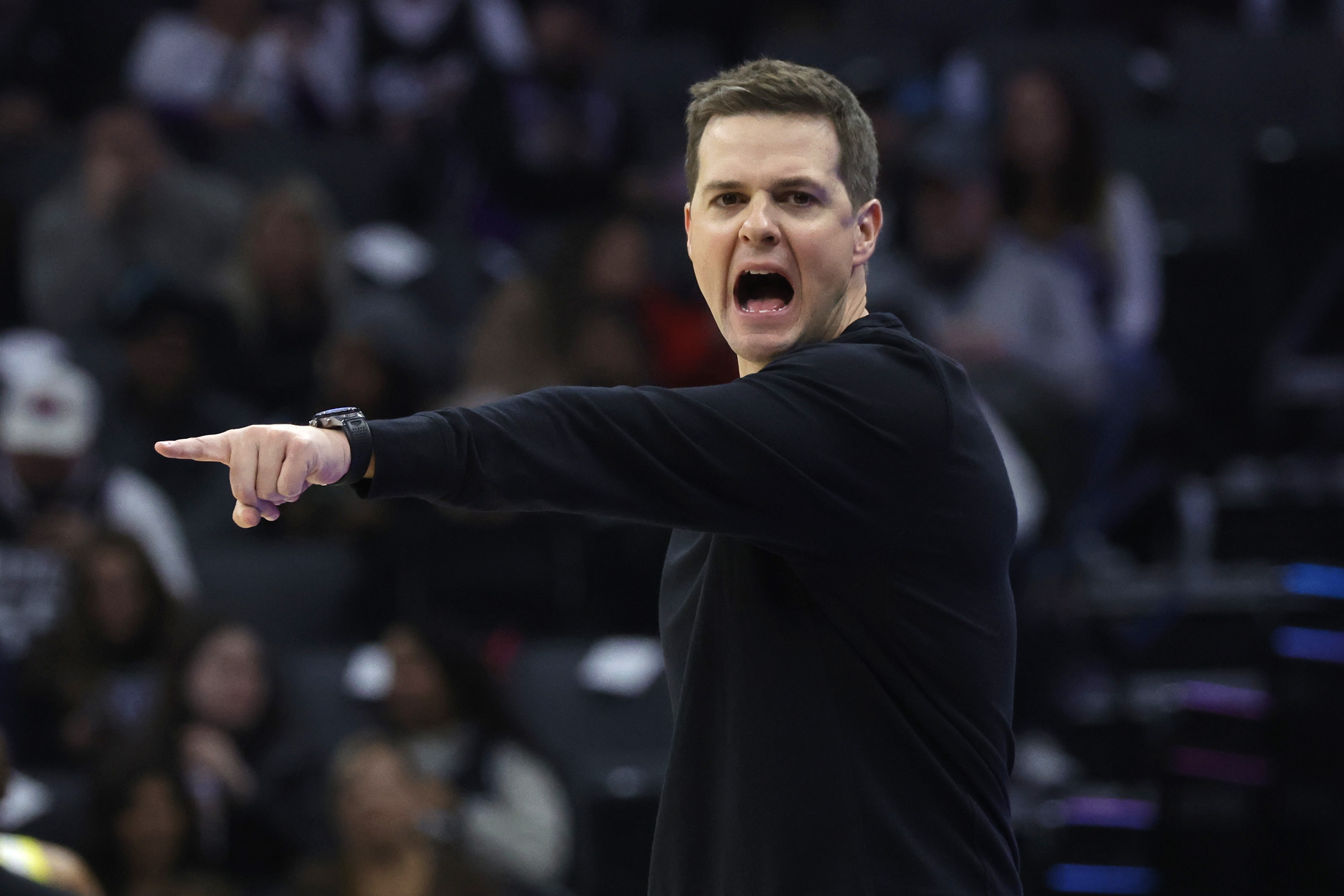 包含爵士惨遭太阳逆转,失去主场优势的词条 包含爵士惨遭太阳逆转,失去主场优势的词条