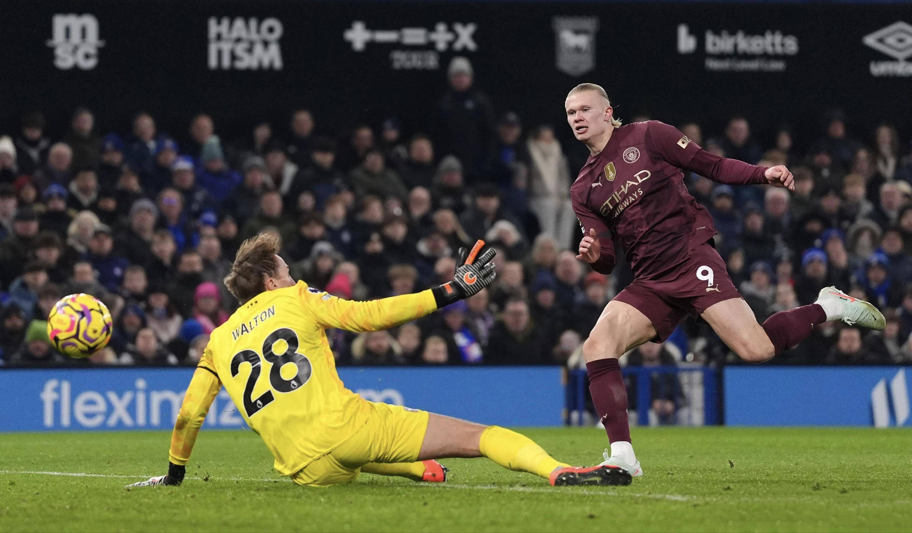 英超选手刷新世界纪录,震撼全场 英超选手刷新世界纪录,震撼全场