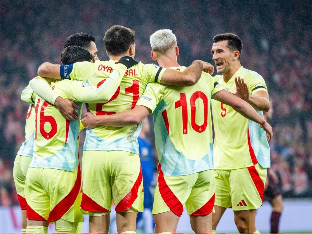 丹麦绝杀塞维利亚，阿尔瓦雷斯点燃赛场