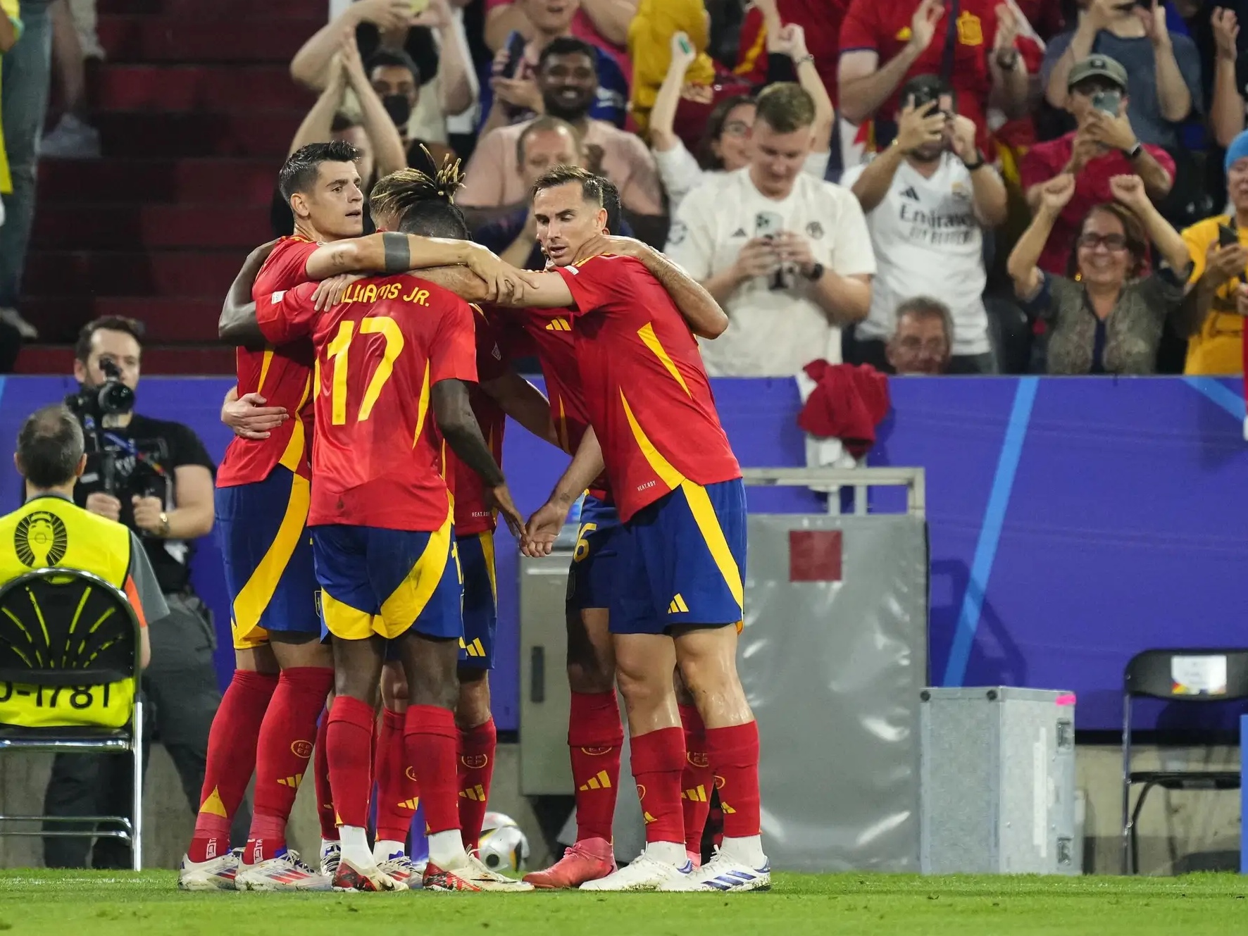 西班牙备战欧洲杯资格赛：西班牙VS法国