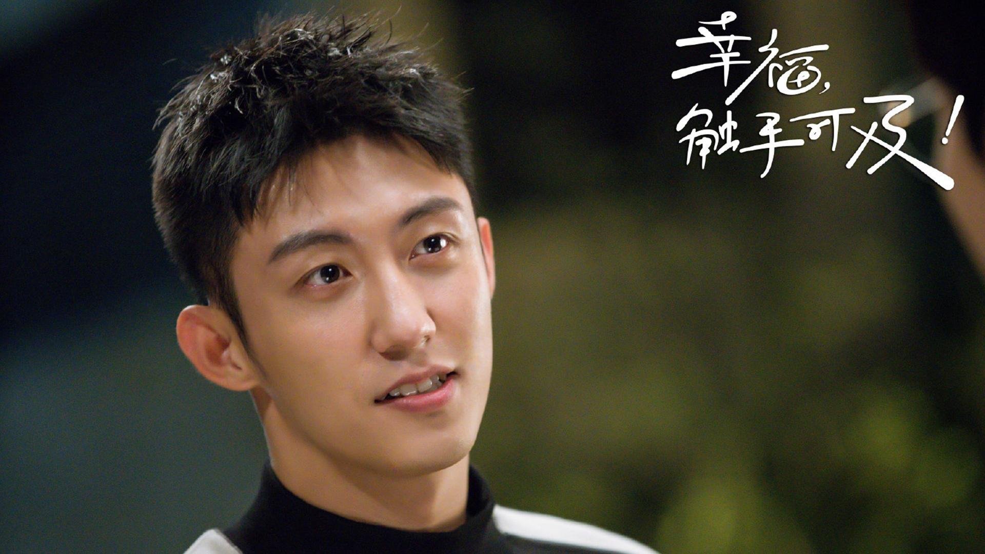 米切尔以一敌众存在感拉满，深圳队破釜沉舟淘汰开拓者创历史